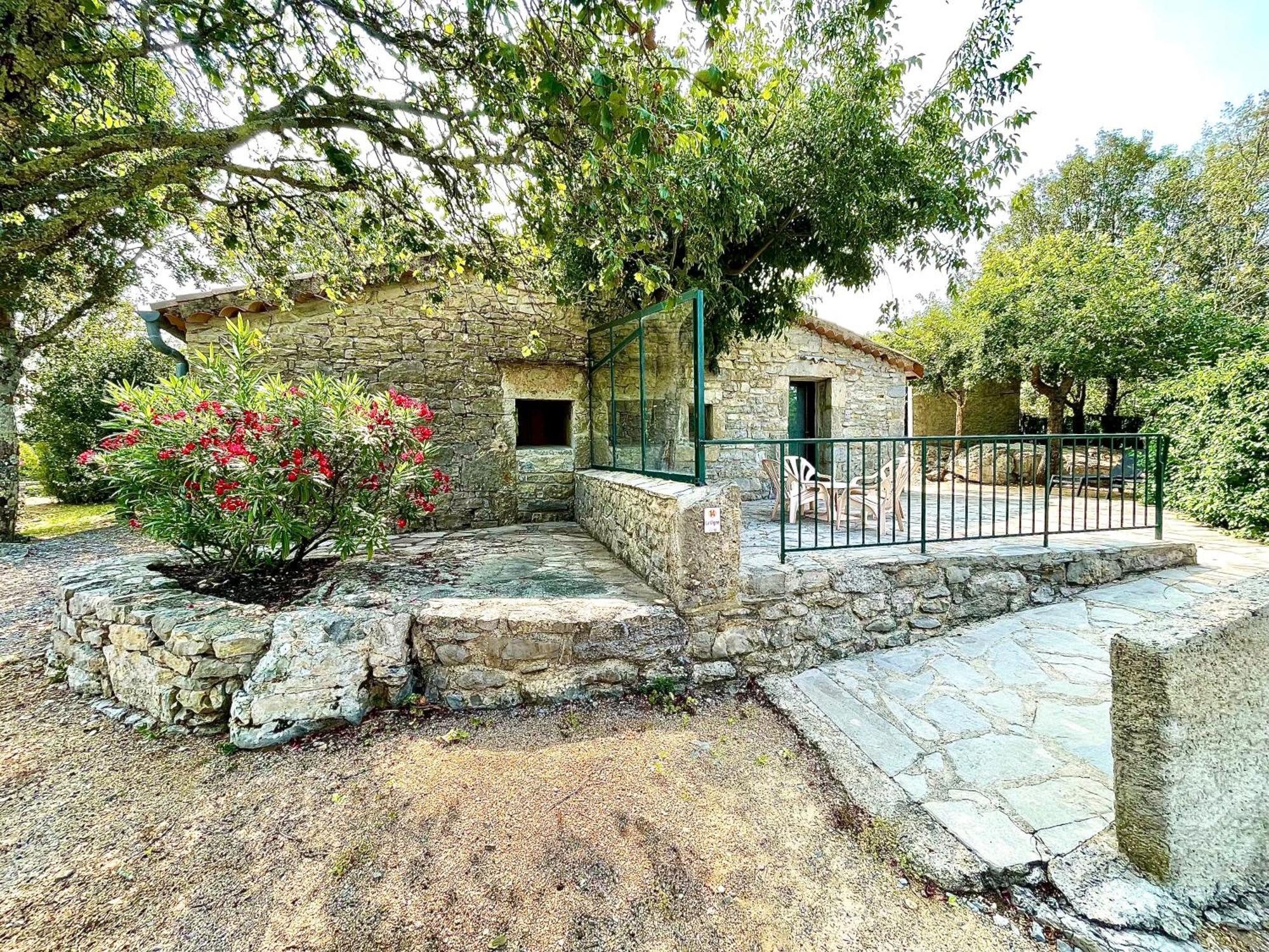 Village De Gites Mas De La Bastide Joyeuse Eksteriør billede